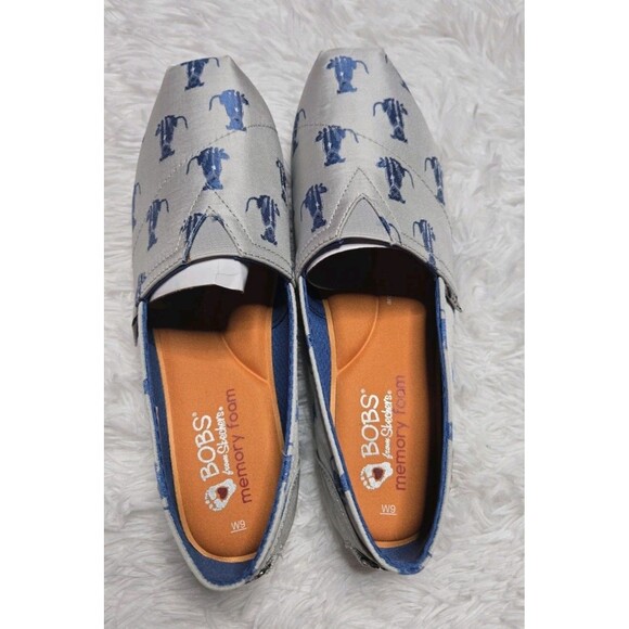 Bobs For Dogs Skechers Dog Print Memory Foam Canvas Flat Slip On Sneaker Size 9 - Picture 2 of 9